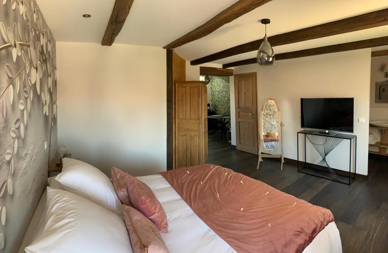 La Enchantee Bed & Breakfast